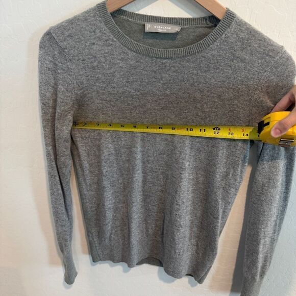 Everlane Cashmere Sweater Gray - Picture 5 of 7